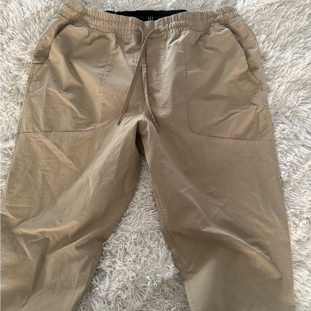 Lululemon Men's Tan Casual joggers Pants
